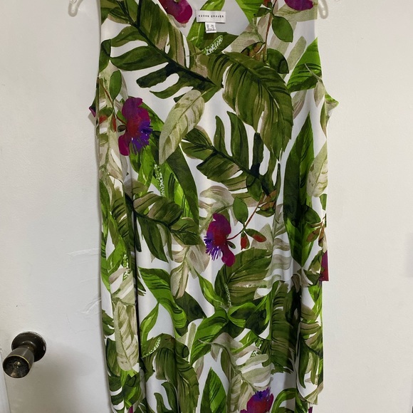 Women Tropical Dress MP Medium Petite Sleeveless Layered Green Flowers Dress - Picture 8 of 16